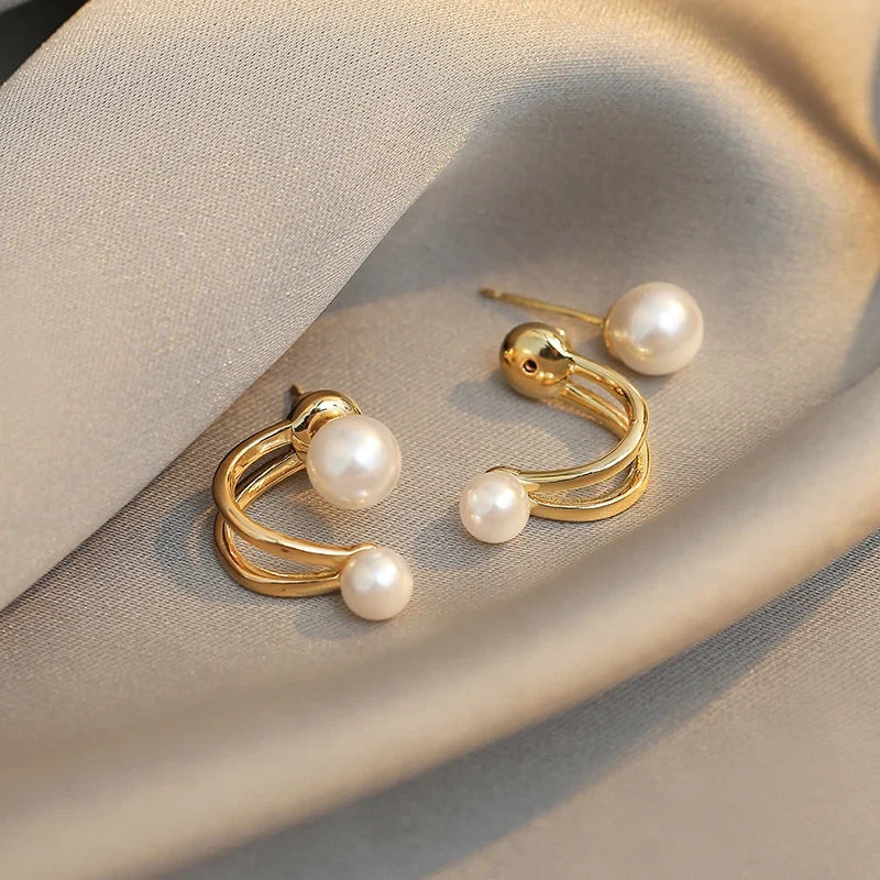 Retro Pearl Earrings
